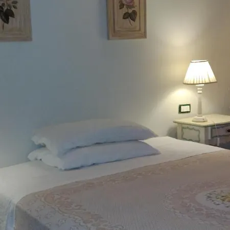 B&B Villa Filomena , Via Casale Felizzi 5 Bed & Breakfast