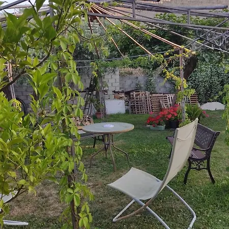 B&B Villa Filomena , Via Casale Felizzi 5 Tollo
